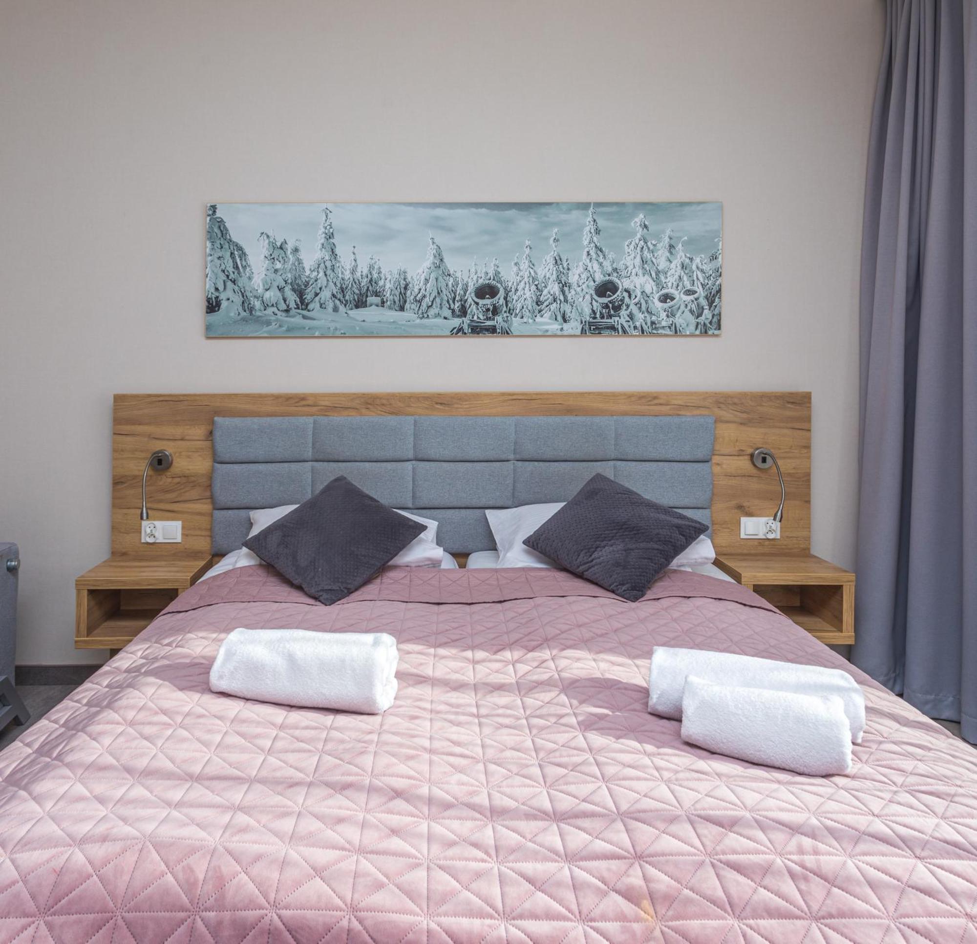 Aparthotel Apartamenty Czarna Gora 130 Sienna  Bagian luar foto